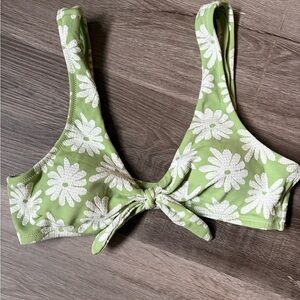 Green Floral Women's Top